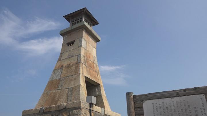 萬安港の旧灯台サムネイル画像