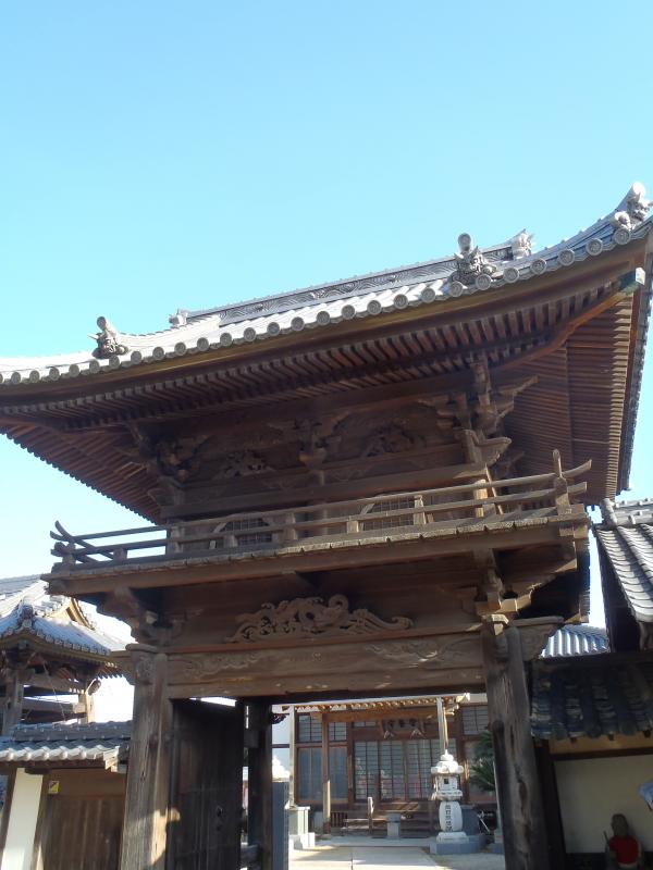 栄養寺山門